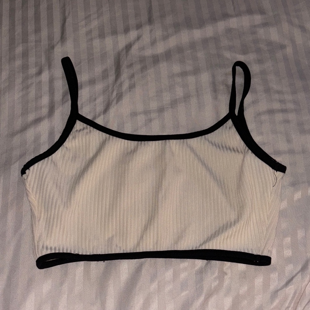 SHEIN Women's Cream and Black Strappy Top